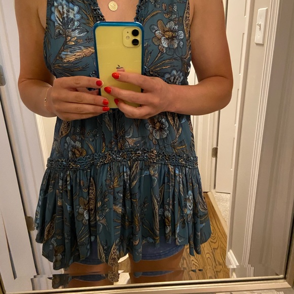 Free people long flowy tank size XS - Picture 2 of 5